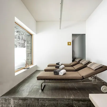 Waldhaus Wellness Resort, Autograph Collection 5*