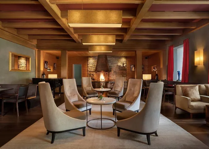 Waldhaus Wellness Resort, Autograph Collection Otel