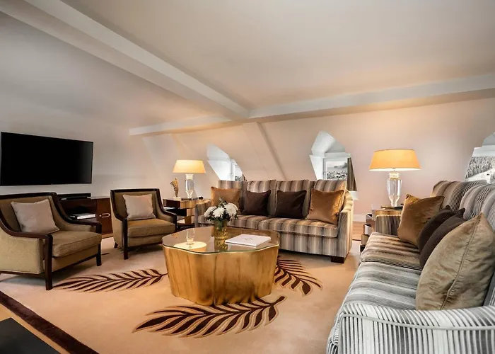 Otel Waldhaus Wellness Resort, Autograph Collection 5*